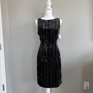 NWT Liz Claiborne Velvet Animal Print Sheath Dress Woman’s Sz 12 Gray Sleeveless